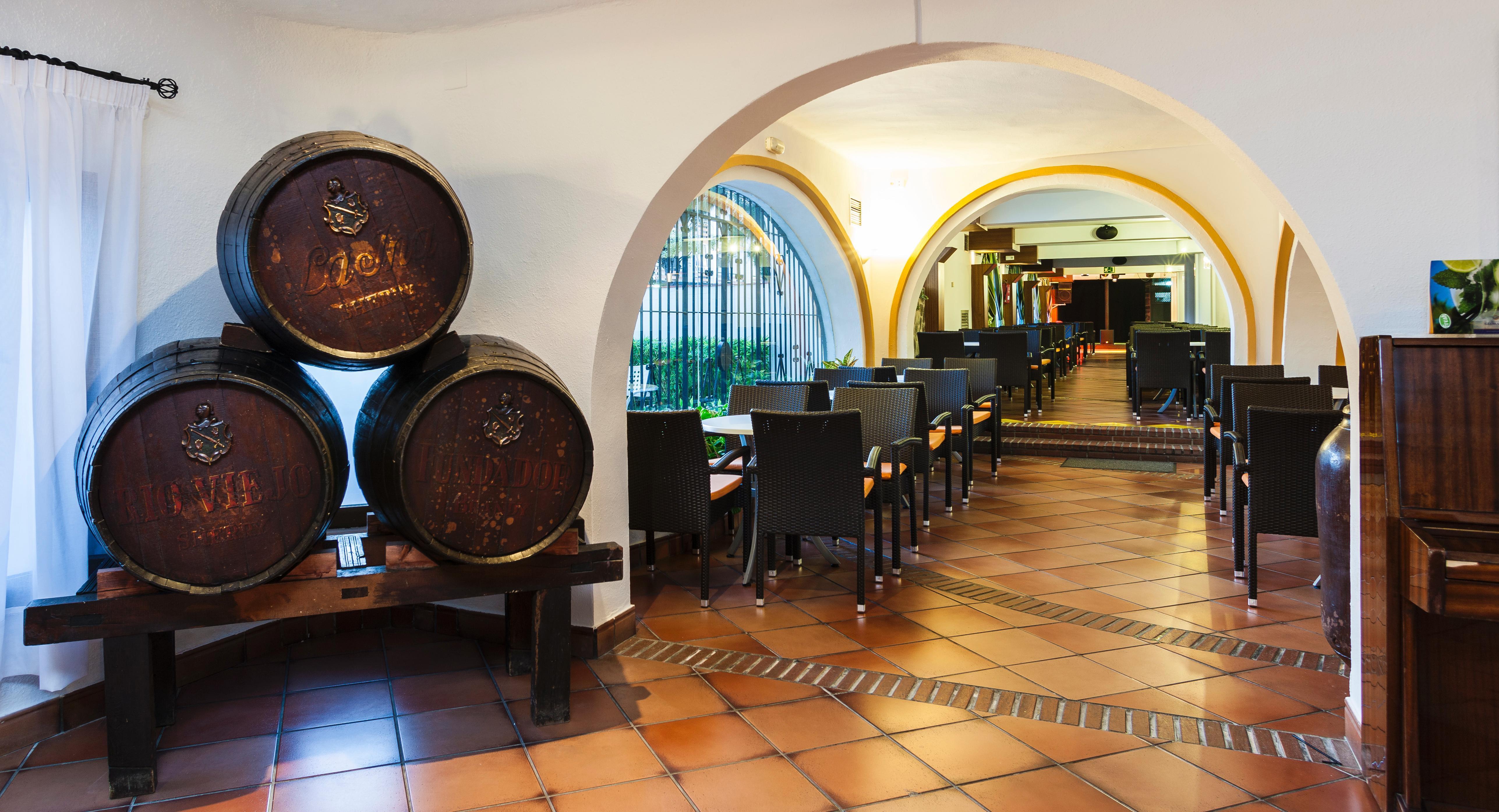 Globales Cortijo Blanco Hotel Marbella Exterior foto