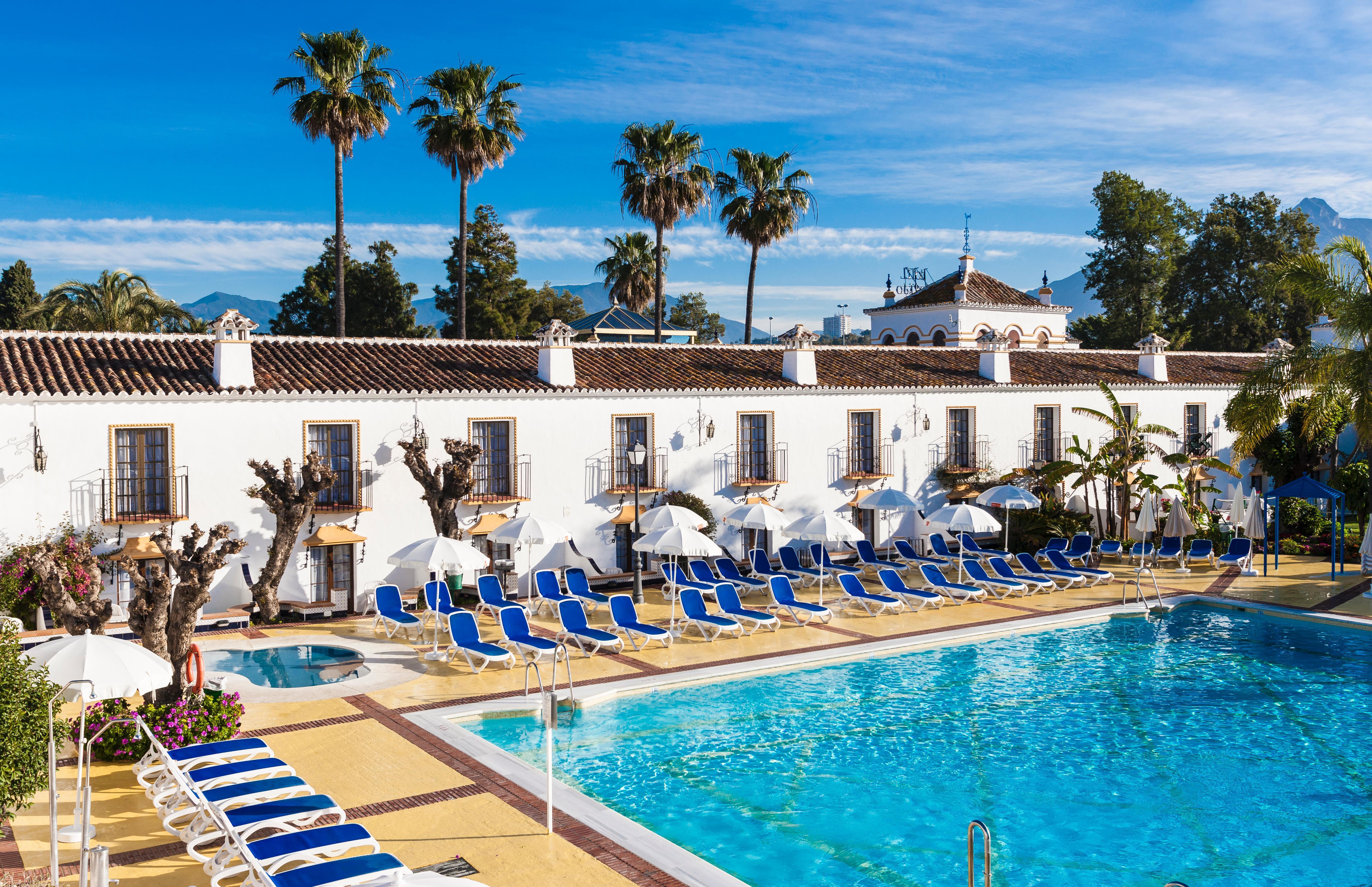 Globales Cortijo Blanco Hotel Marbella Exterior foto