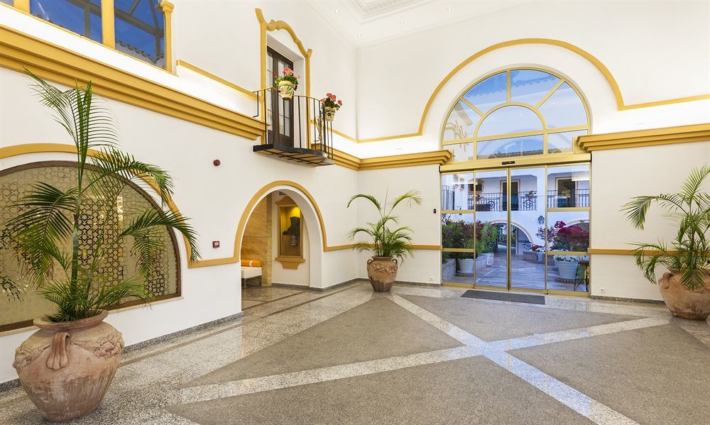 Globales Cortijo Blanco Hotel Marbella Exterior foto