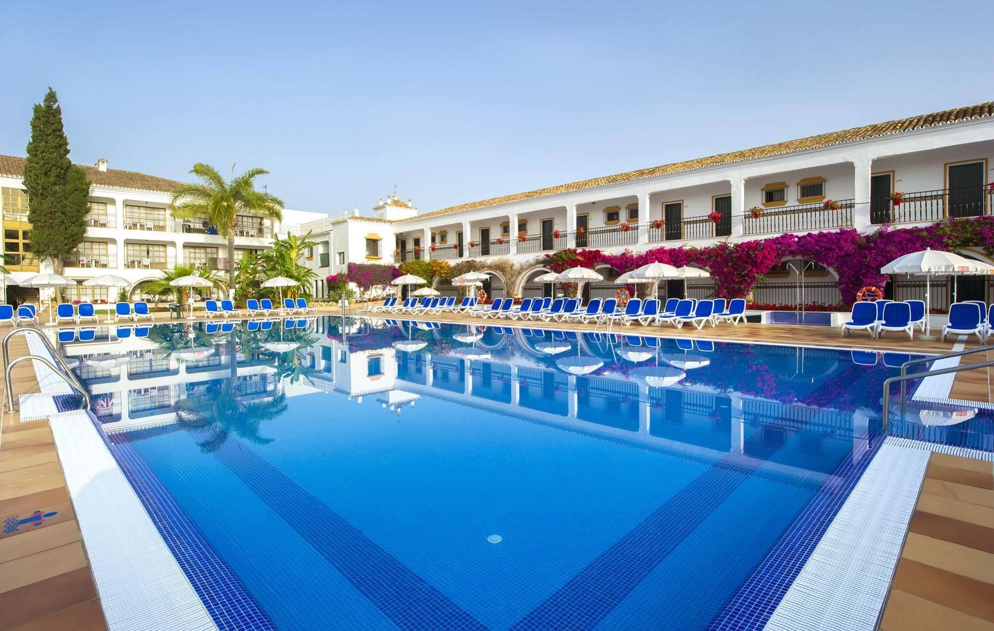 Globales Cortijo Blanco Hotel Marbella Exterior foto